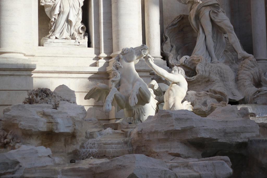 Lejlighed Near Trevi Fountain Rom